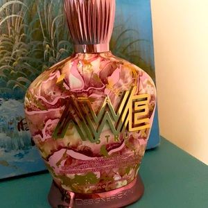 Awestruck Tanning Lotion by Designer Skin